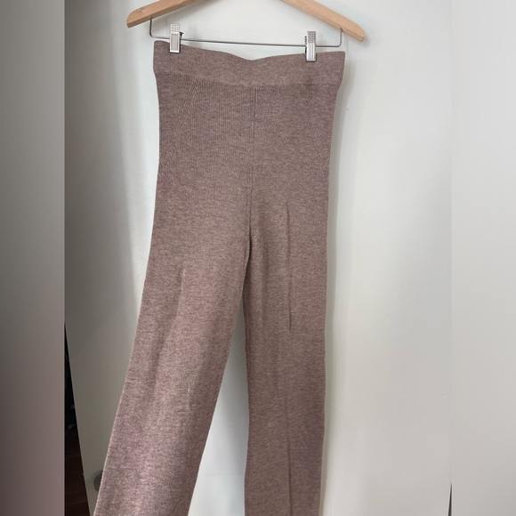 Le Ore Lodi Knit Pants in Walnut - Picture 5 of 8